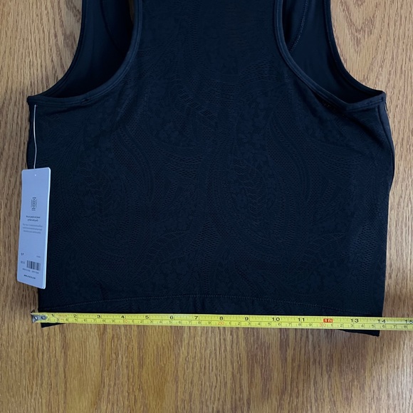 Athleta Shanti Lace Crop Tank - Picture 5 of 9